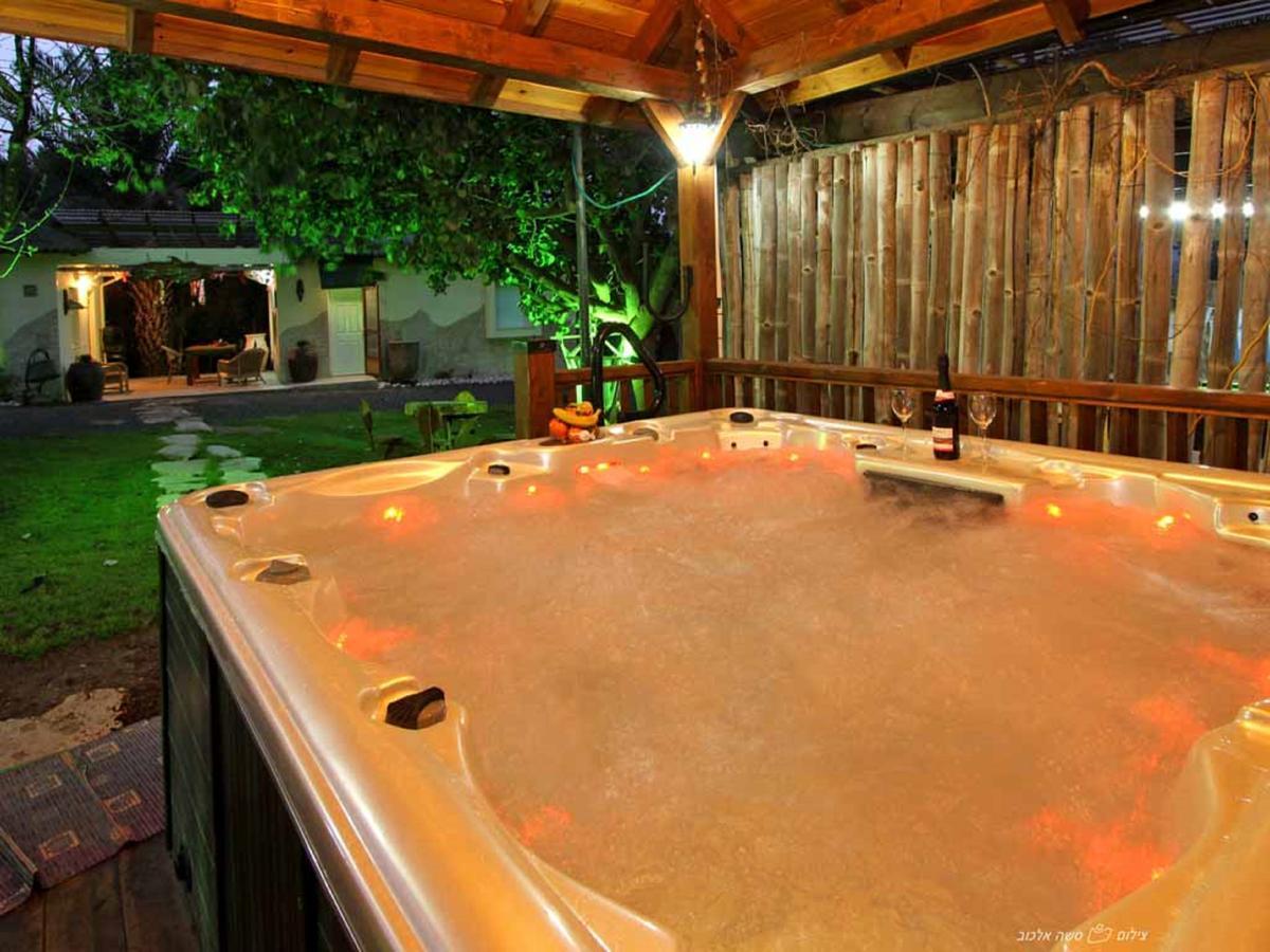 Moon Light Yavne'El Villa Екстериор снимка