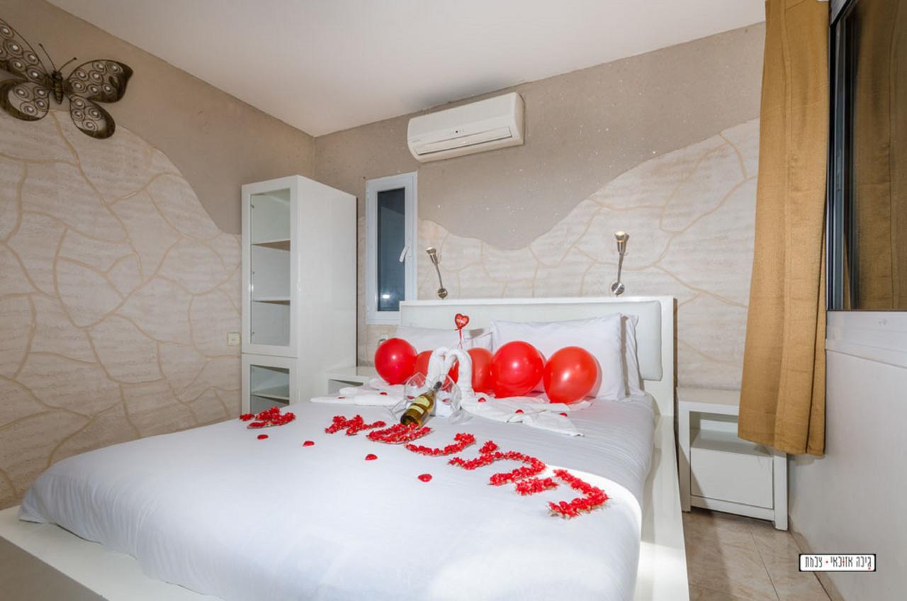 Moon Light Yavne'El Villa Екстериор снимка