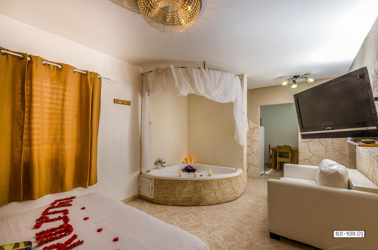 Moon Light Yavne'El Villa Екстериор снимка
