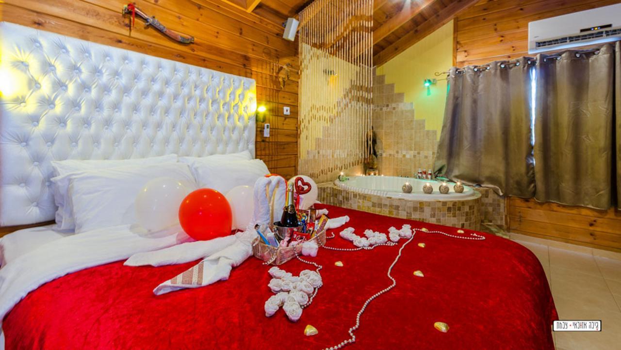 Moon Light Yavne'El Villa Екстериор снимка