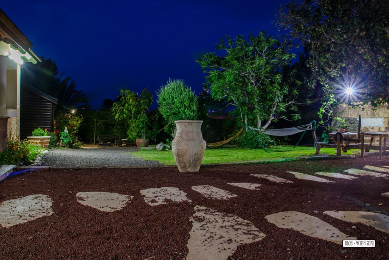 Moon Light Yavne'El Villa Екстериор снимка