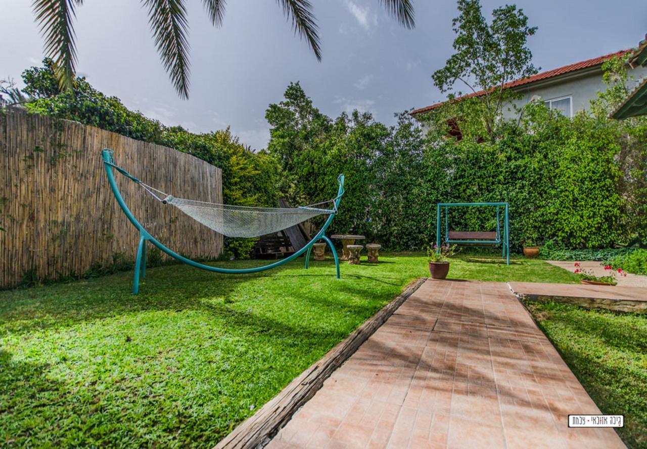 Moon Light Yavne'El Villa Екстериор снимка