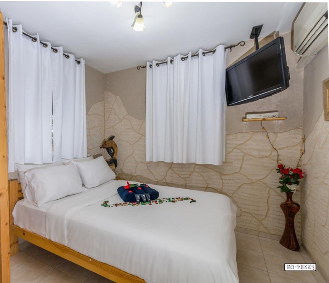 Moon Light Yavne'El Villa Екстериор снимка