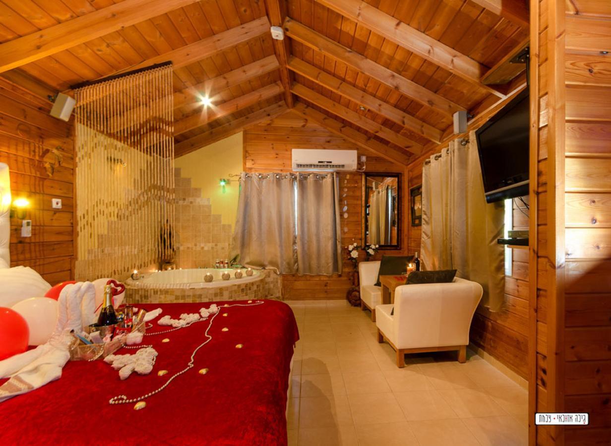 Moon Light Yavne'El Villa Екстериор снимка